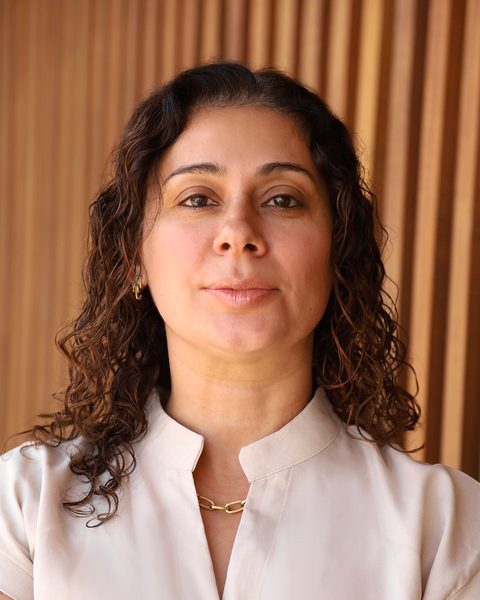 Celis Cristina Valadares